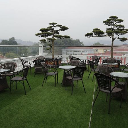 Bao Ngoc Diamond Hotel Као Банг Екстериор снимка